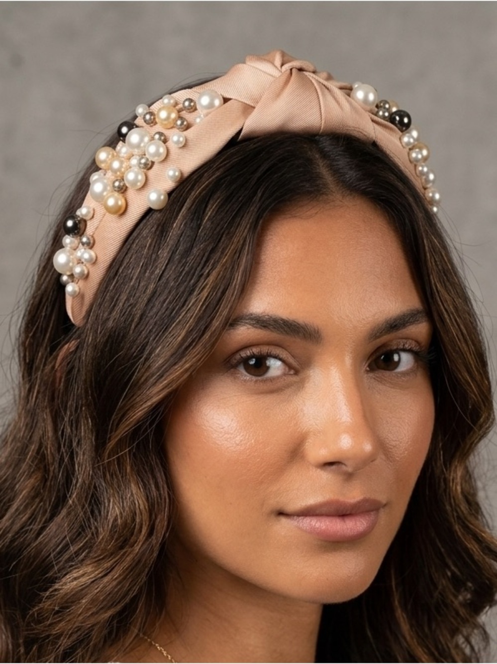 Fashion Pearl-Embellished Knotted Satin Headband - Blush Pink
